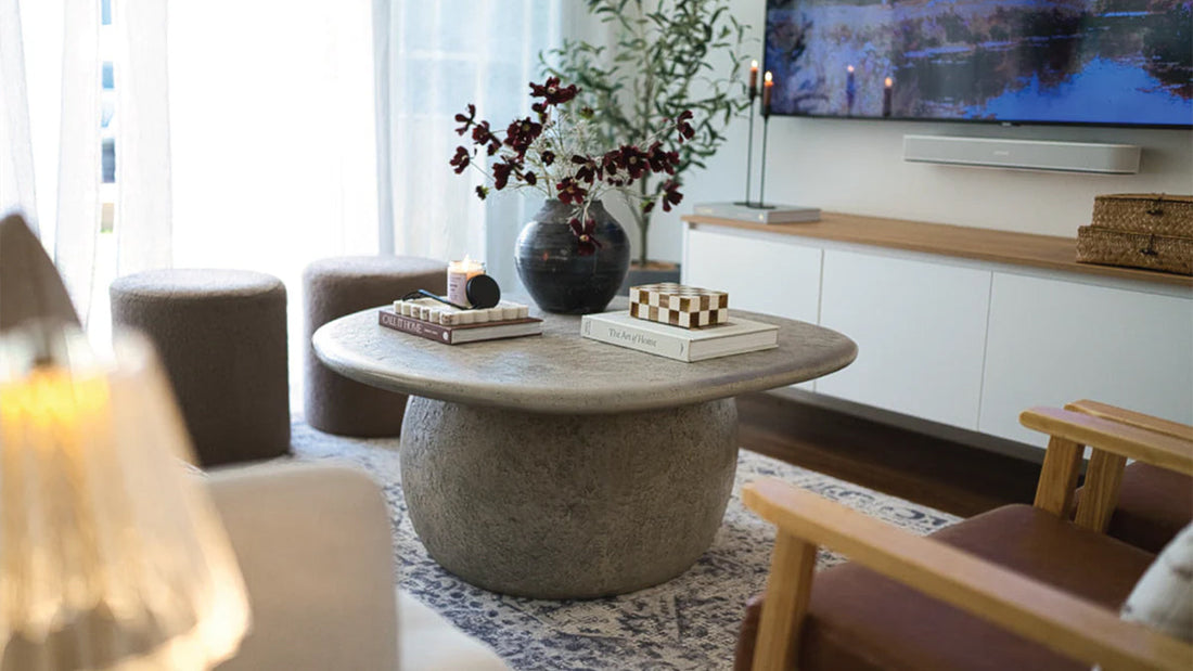 Modern Farmhouse Styling Tips by The DIY Decorator