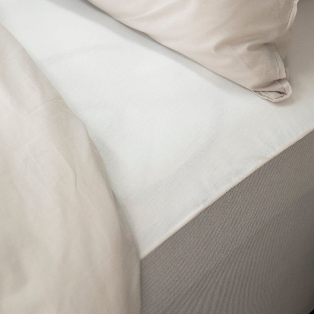 Casa Bamboo Jersey Fitted Waterproof Mattress Protector