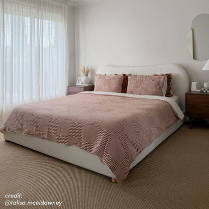 Ginnie King Curved Boucle Cloud Bed Frame in Cream White