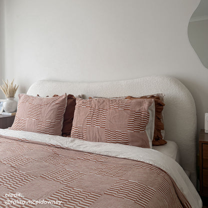 Ginnie King Curved Boucle Cloud Bed Frame in Cream White