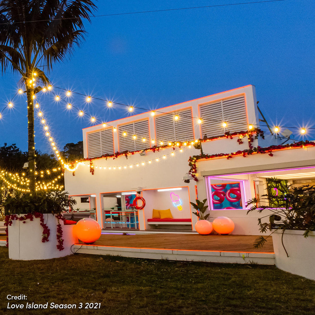 Luxo Outdoor LED Ball 40cm floating on water, showcasing its sleek, round design. Perfect for enhancing outdoor spaces with vibrant lighting, ideal for pools, gardens, and events.