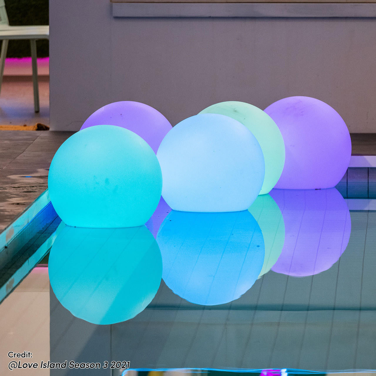 Sphero Luxury LED Ball Floating Bundle