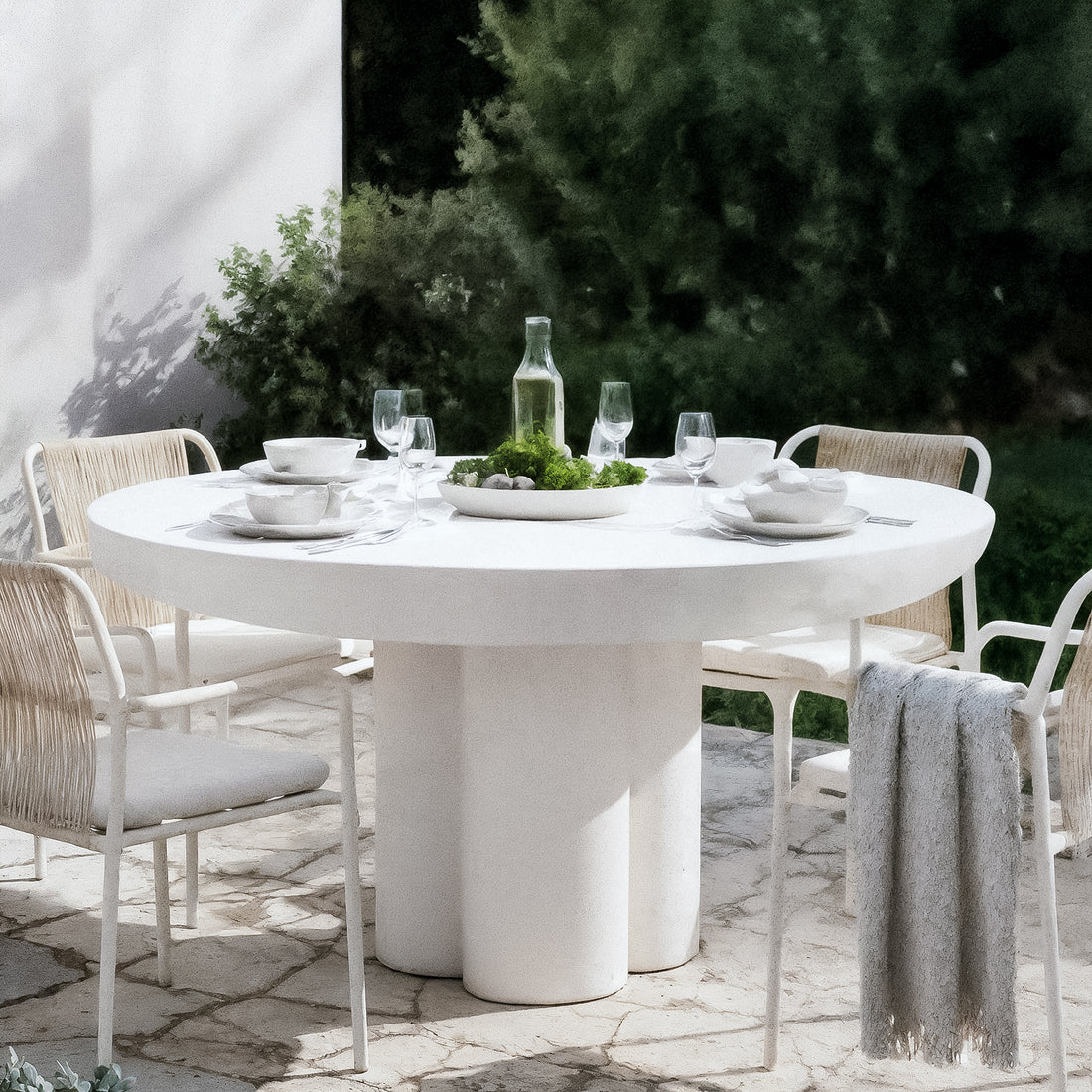 Oberon 120cm Round Outdoor Concrete Dining Table in White Luxo
