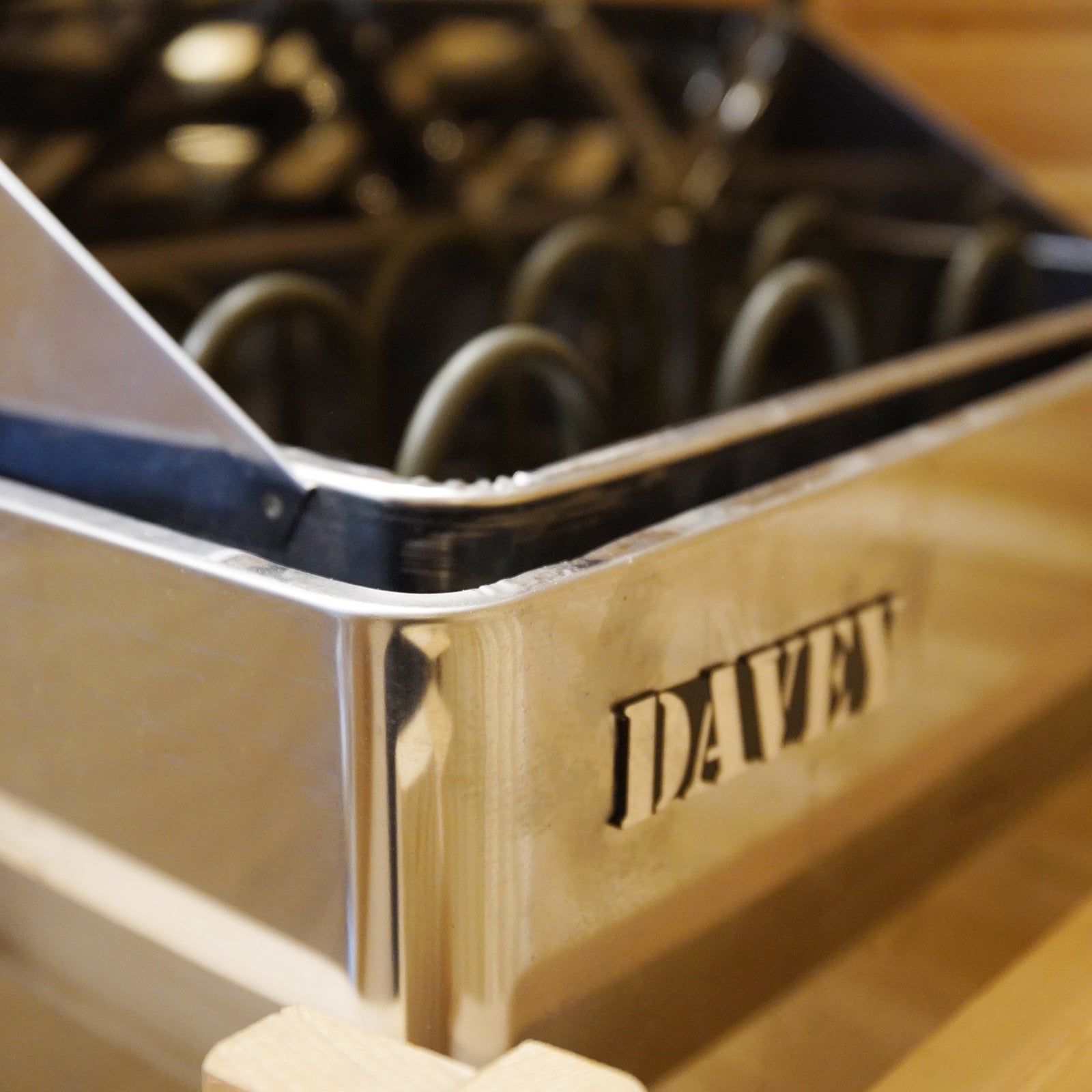 Kivi 4 Person Outdoor Finnish Steam Sauna – Fir Wood, showcasing solid construction with a tempered glass door, suitable for outdoor settings, emphasizing easy assembly and spacious design for family relaxation.