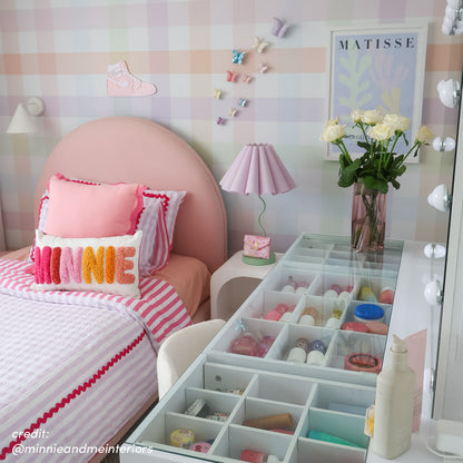 Arielle Makeup Vanity with Hollywood LED Lights in White