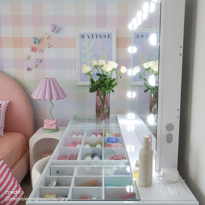 Arielle Makeup Vanity with Hollywood LED Lights in White