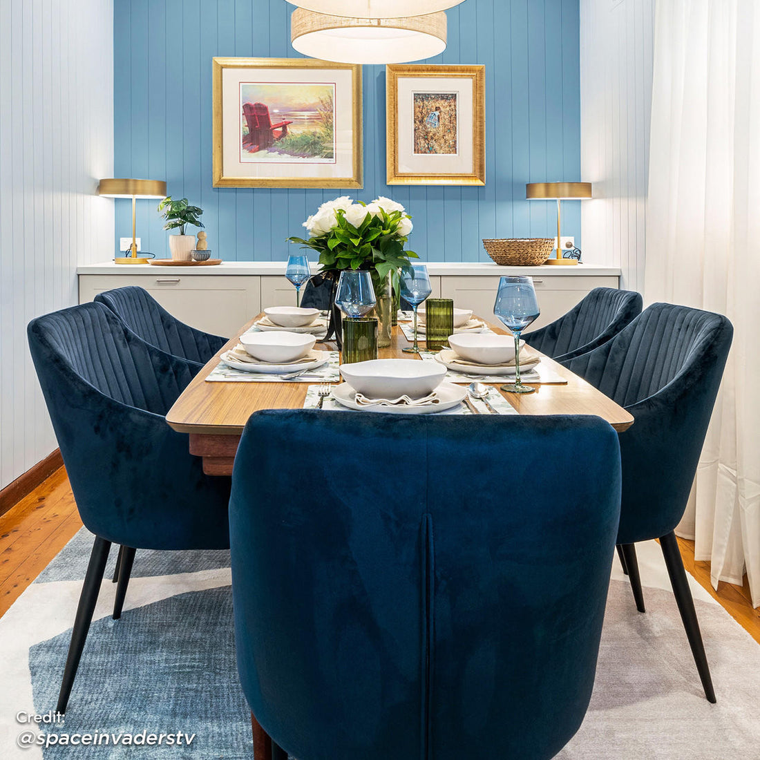 Elly Curved Velvet Dining Chairs Set of in Dark Navy – Luxo Living