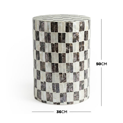 Checkered side table with dimensions 50 cm height and 36 cm diameter on white background