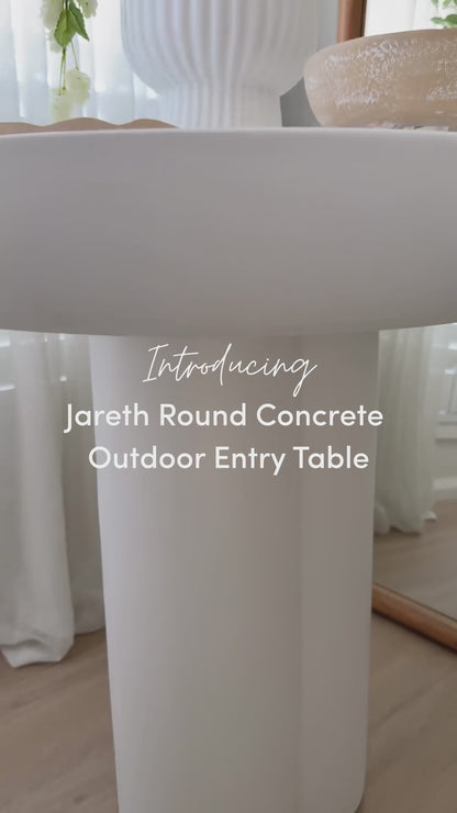 Jareth Round Concrete Outdoor Entry Table in White